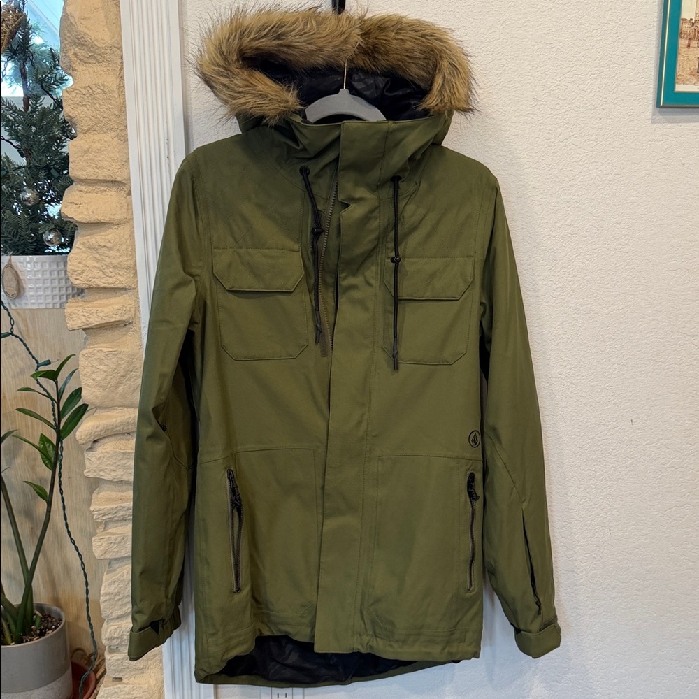 Volcom women’s snowboarding Green Jacket